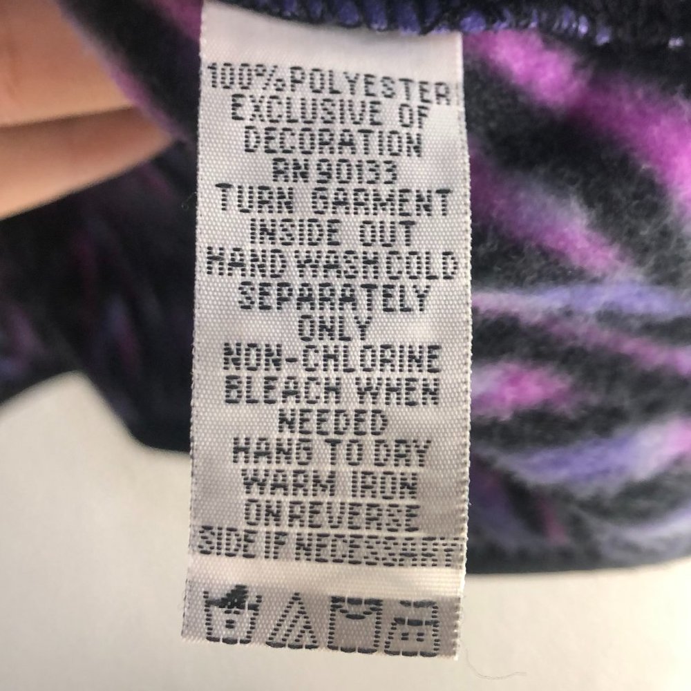 Vintage Bob Mackie Wearable Art Fleece - Picture 5 of 9